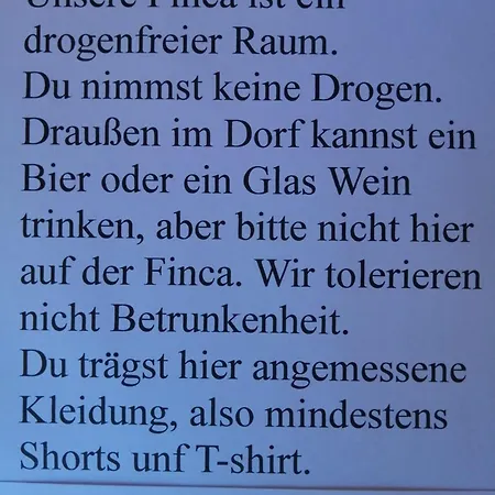 Bett 4 Im Maenner-4-bettzimmer Nur Maenner Only Men Solo Hombres * Mogán